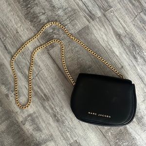 Marc Jacobs crossbody gold chain purse